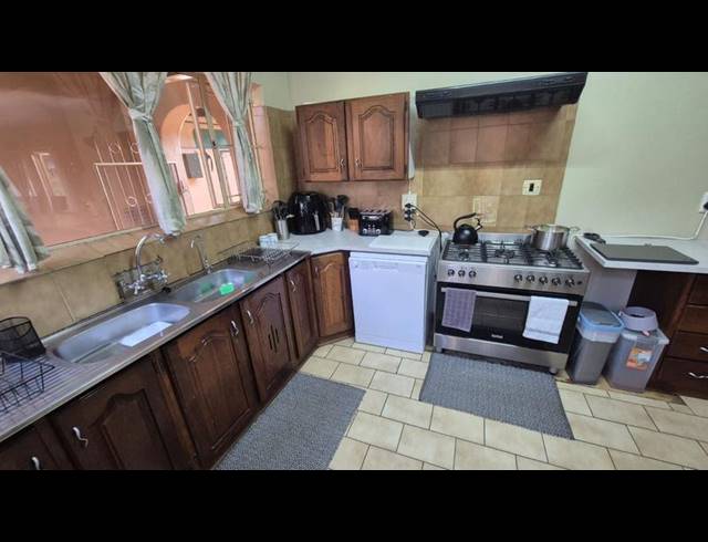 3 BEDROOM HOUSE FOR SALE IN DORANDIA